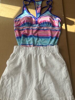 Summer Outfit Tankini Swim Top & White Eyelet Shorts Set M